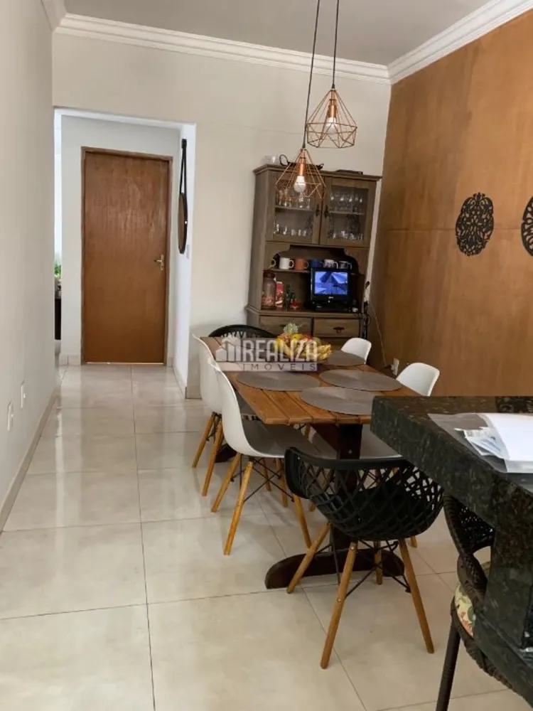 Casa, 3 quartos, 169 m² - Foto 4