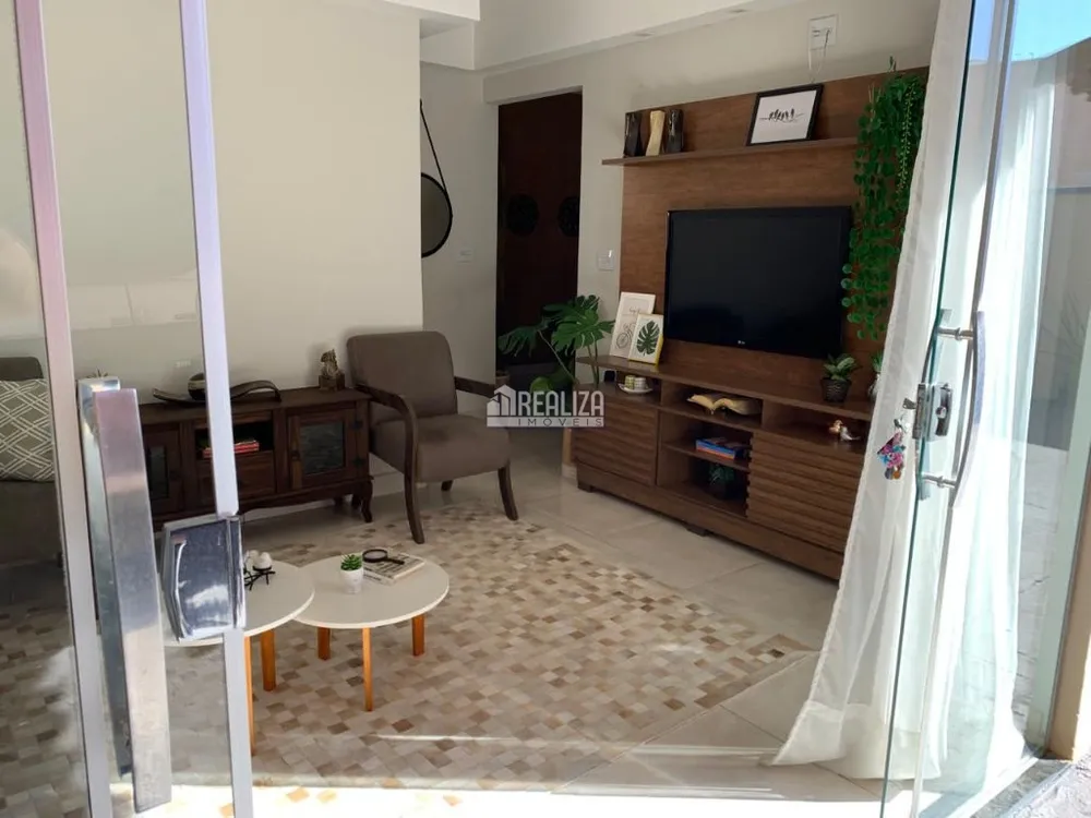 Casa, 3 quartos, 169 m² - Foto 1
