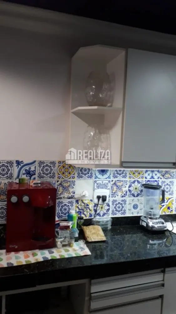 Casa, 5 quartos, 218 m² - Foto 4