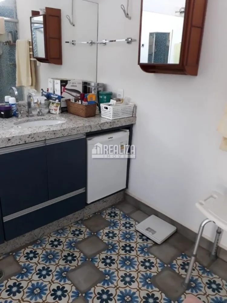 Casa, 5 quartos, 218 m² - Foto 5