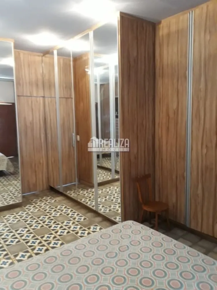 Casa, 5 quartos, 218 m² - Foto 8