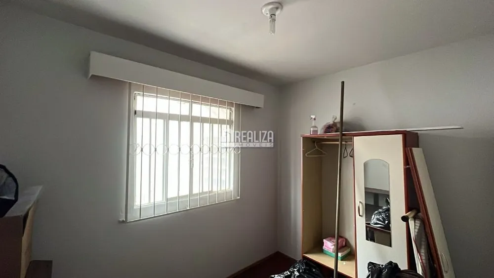 Casa, 5 quartos, 220 m² - Foto 4