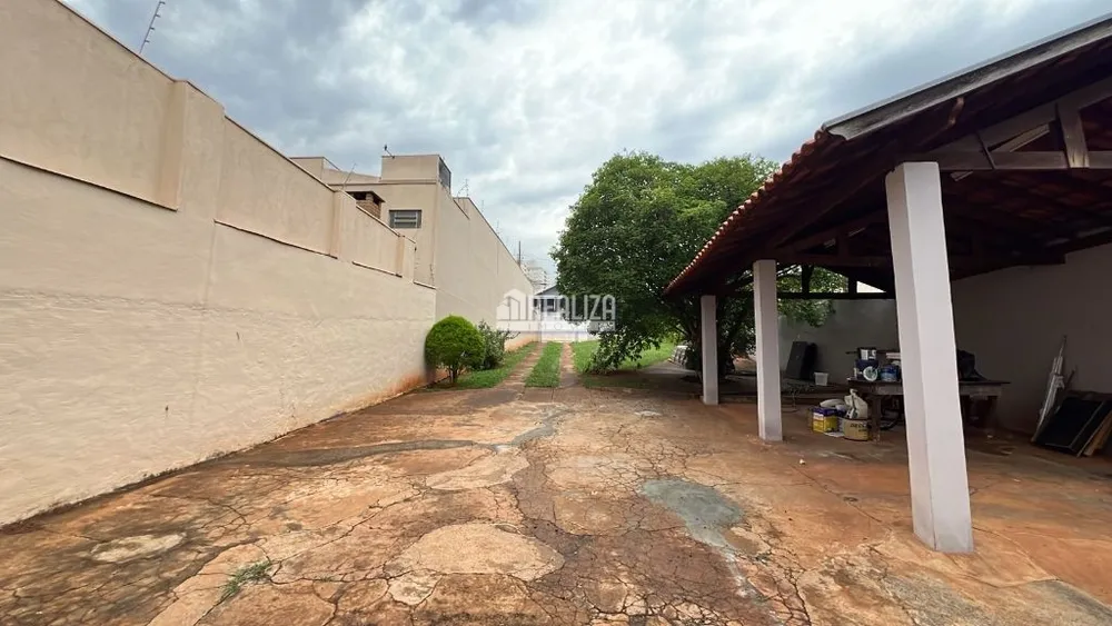 Casa, 5 quartos, 220 m² - Foto 7