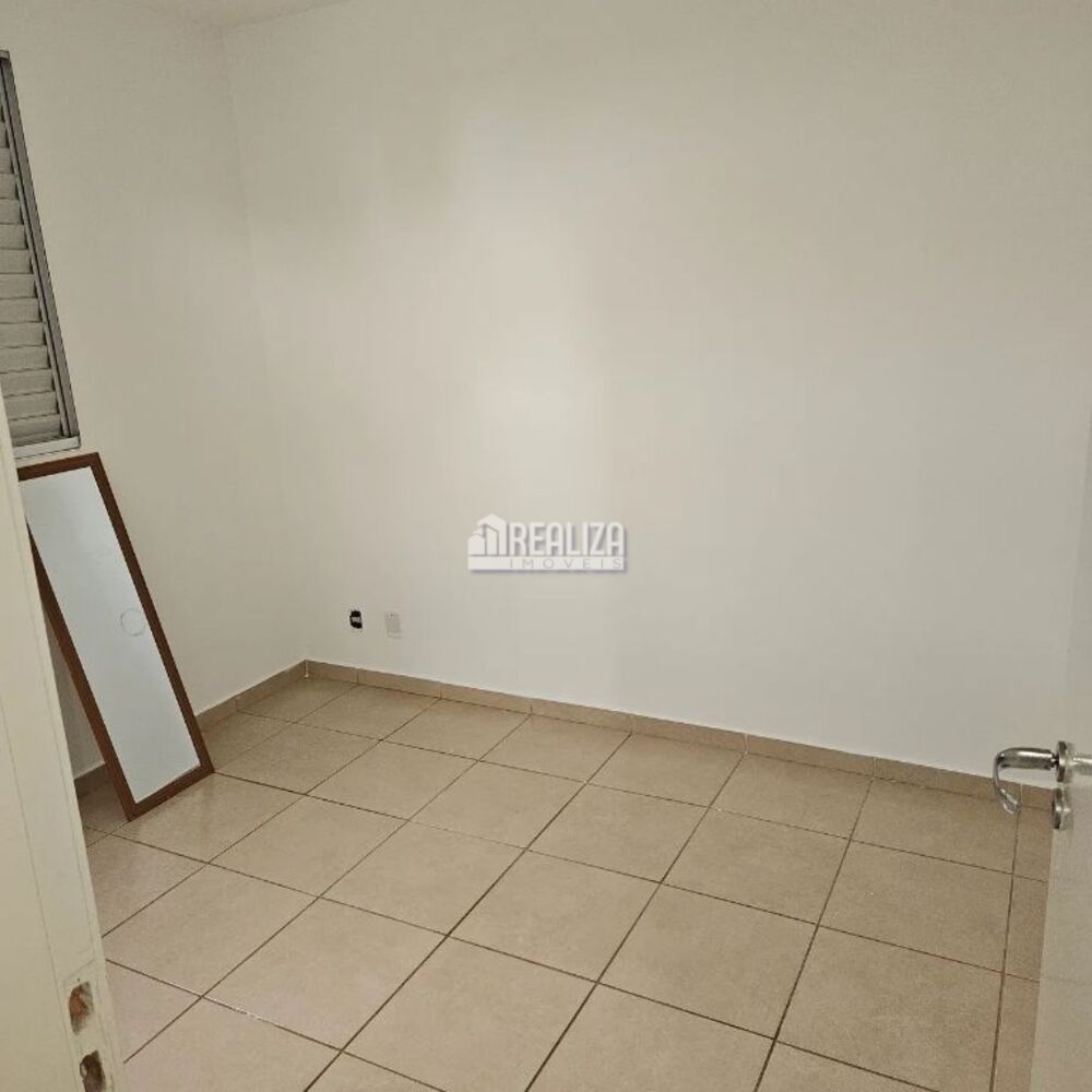 Apartamento à venda com 2 quartos, 50m² - Foto 4
