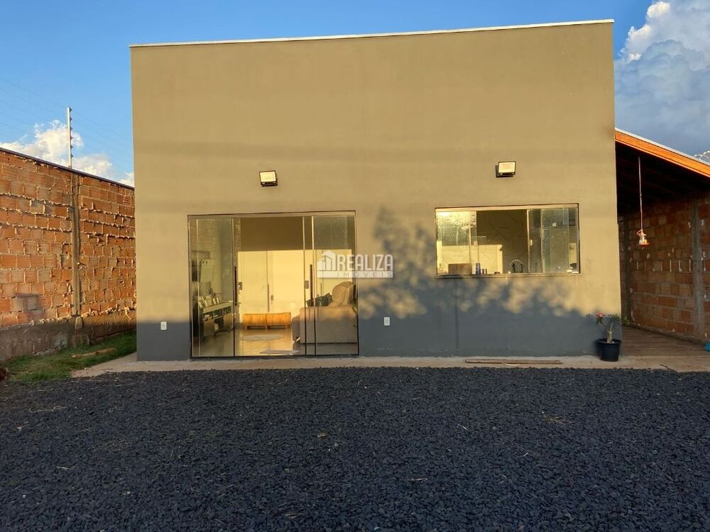 Casa, 2 quartos, 55 m² - Foto 1