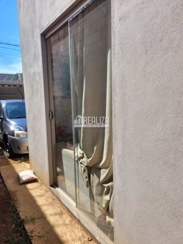 Casa à venda com 2 quartos, 55m² - Foto 7