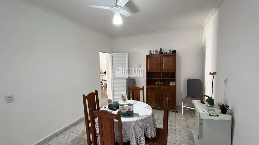 Casa, 3 quartos, 183 m² - Foto 3