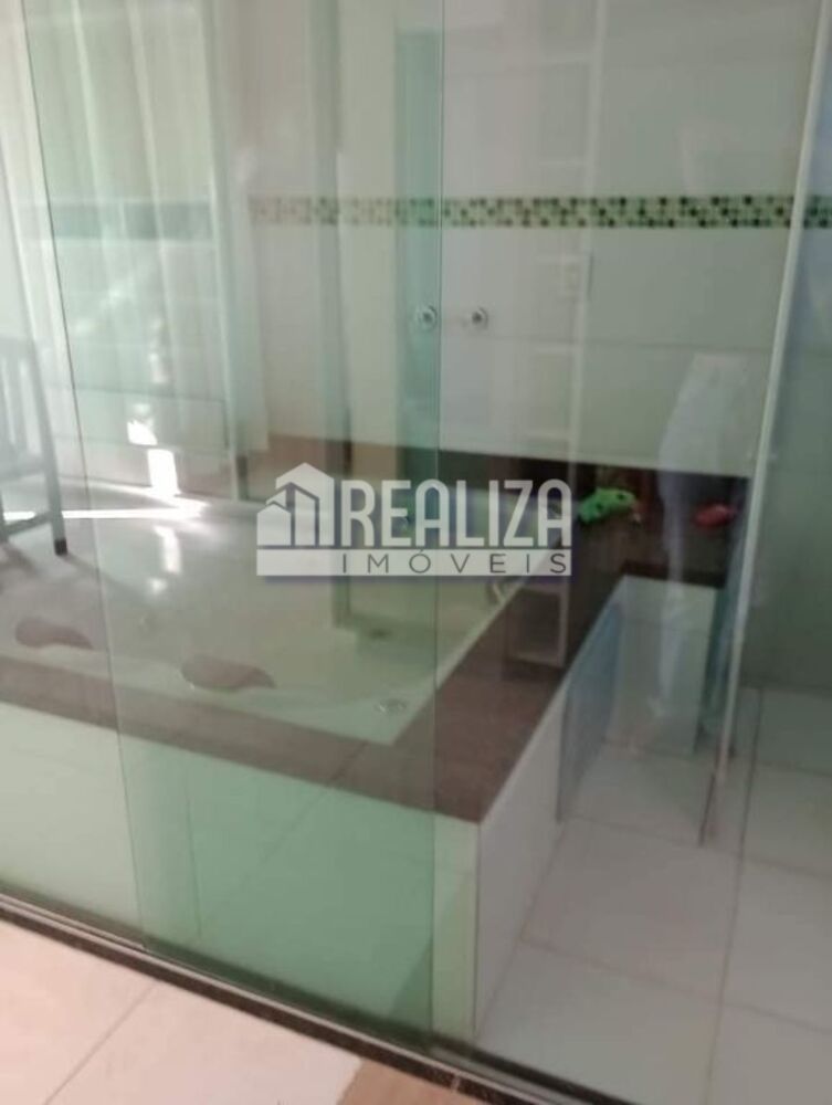 Sobrado, 3 quartos, 178 m² - Foto 1