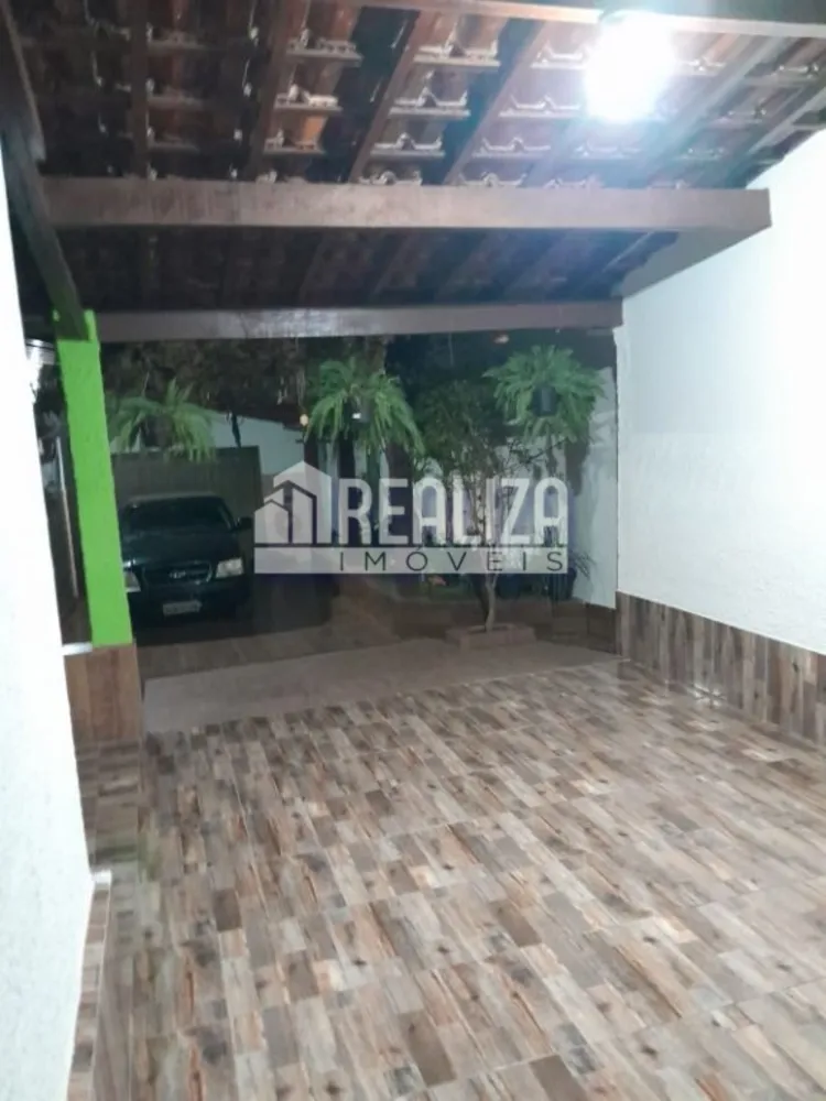 Casa, 2 quartos, 297 m² - Foto 1