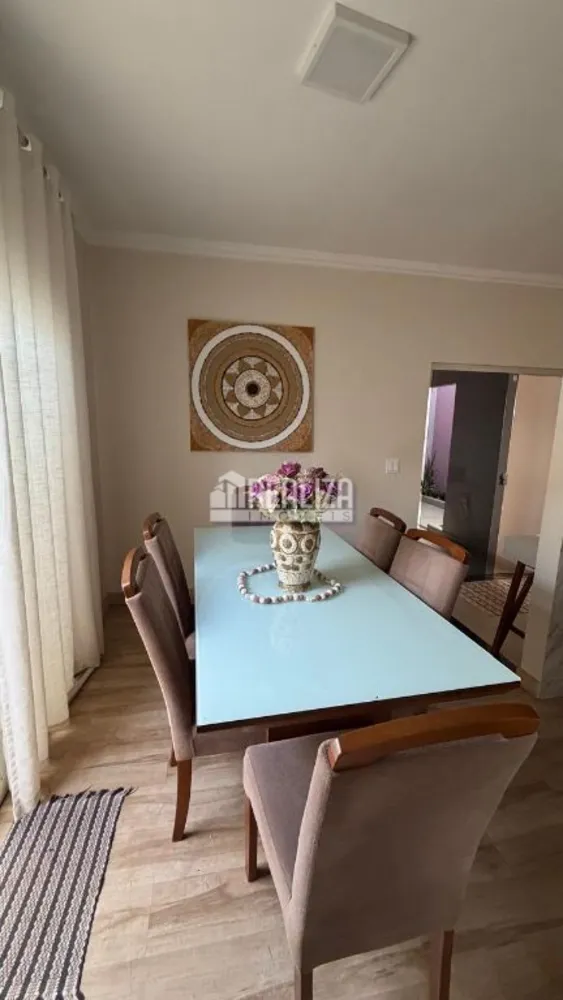 Casa, 3 quartos, 242 m² - Foto 7