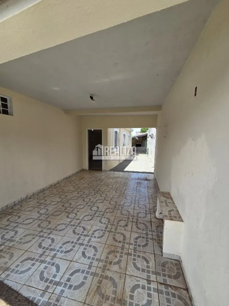 Casa, 5 quartos, 266 m² - Foto 3