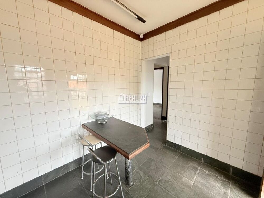 Casa, 2 quartos, 148 m² - Foto 1