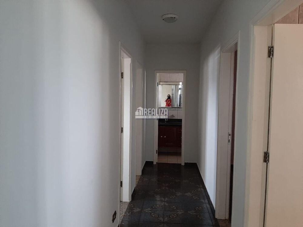 Casa à venda com 3 quartos, 286m² - Foto 6