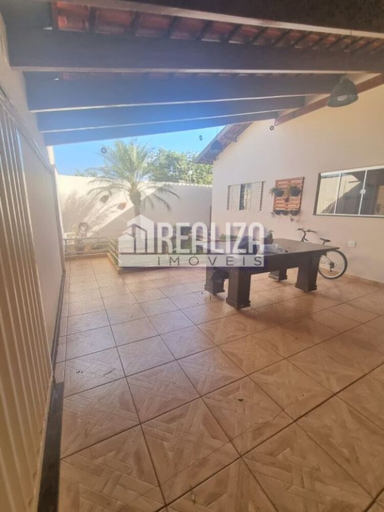 Casa à venda com 2 quartos, 150m² - Foto 9
