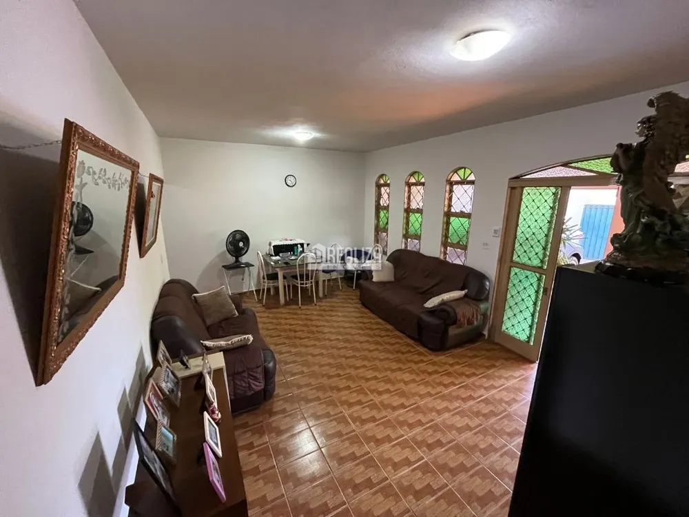Casa, 3 quartos, 172 m² - Foto 3