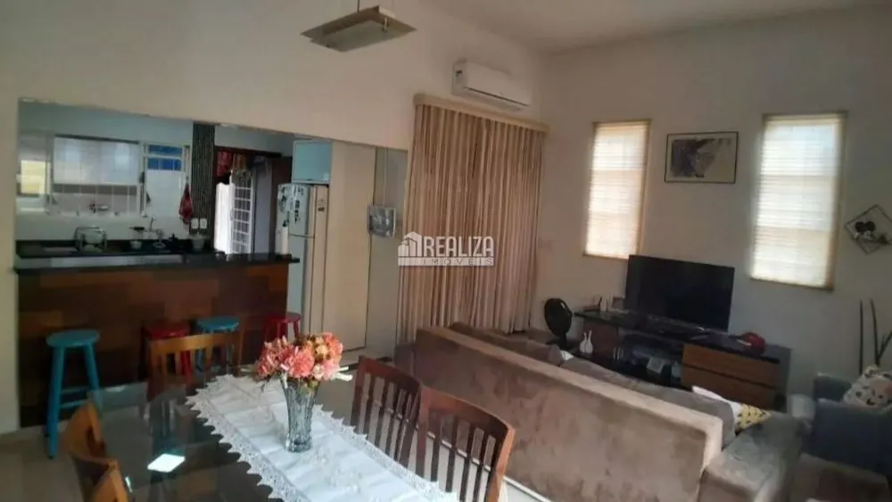 Casa, 3 quartos, 176 m² - Foto 8