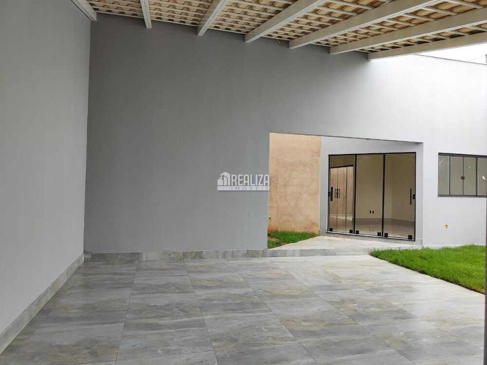 Casa, 3 quartos, 212 m² - Foto 1