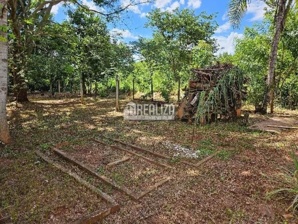 Chácara à venda com 5 quartos, 257m² - Foto 8