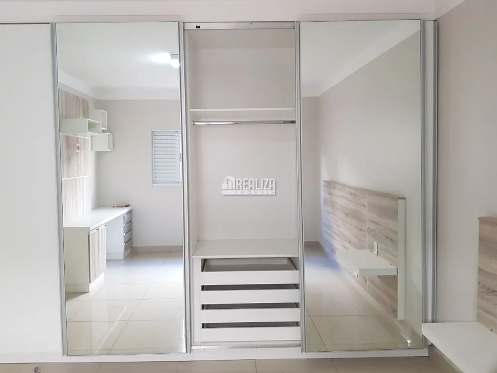Casa, 4 quartos, 320 m² - Foto 4