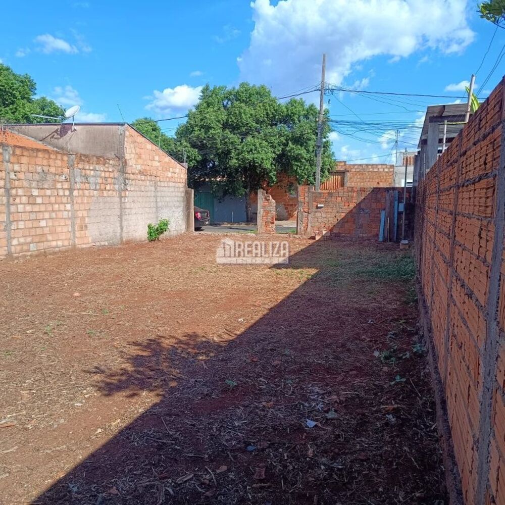 Terreno, 200 m² - Foto 2