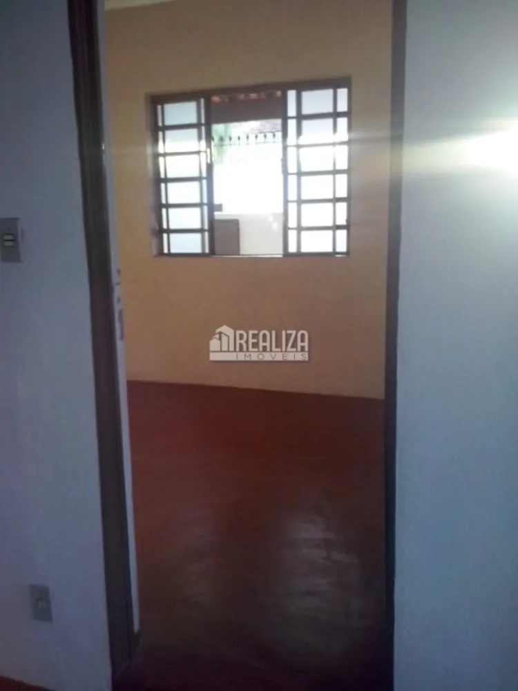 Casa, 3 quartos, 221 m² - Foto 3
