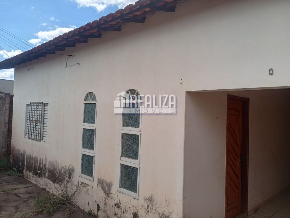 Casa, 2 quartos, 93 m² - Foto 1