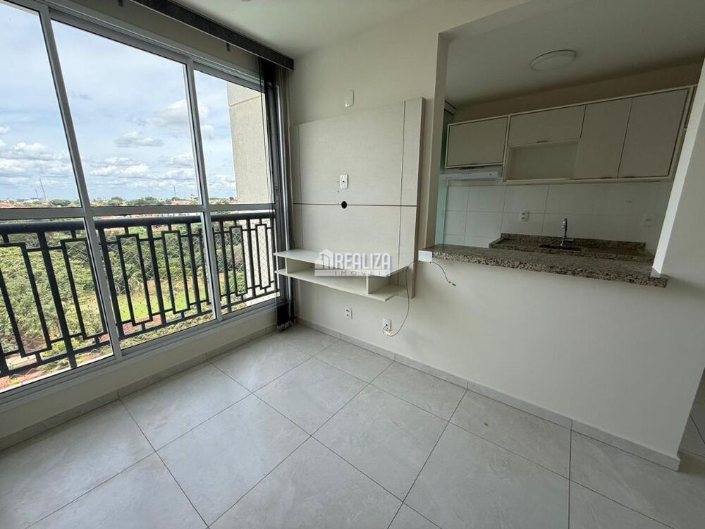Apartamento à venda com 2 quartos, 83m² - Foto 4