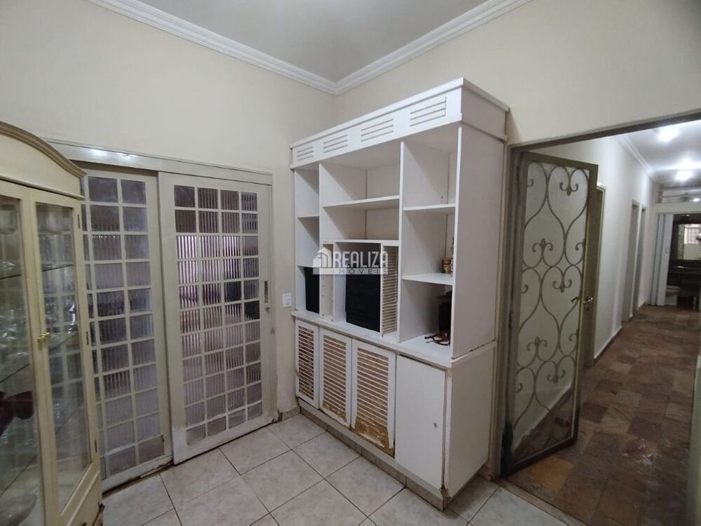 Casa, 3 quartos, 200 m² - Foto 3