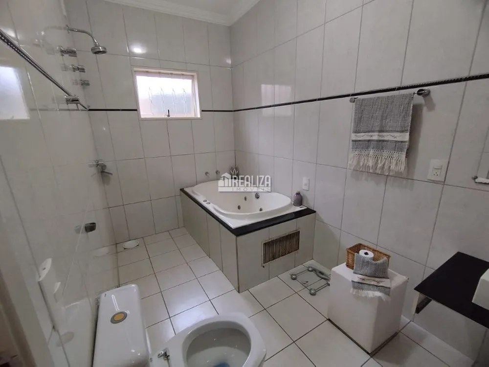 Casa, 3 quartos, 200 m² - Foto 10