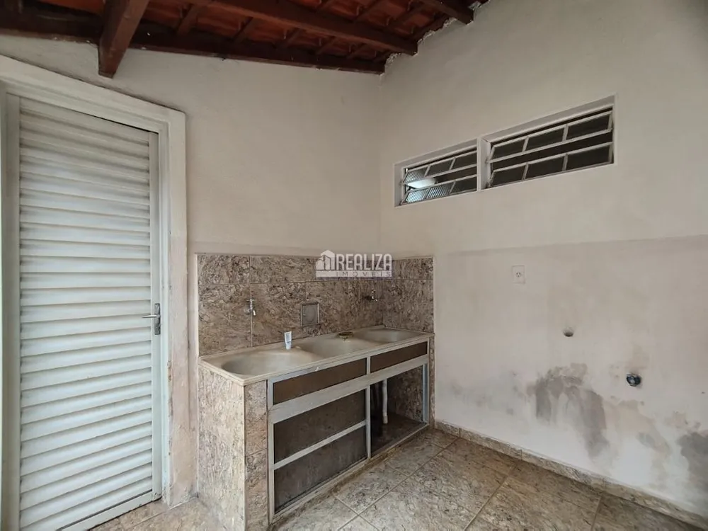 Casa, 3 quartos, 200 m² - Foto 12