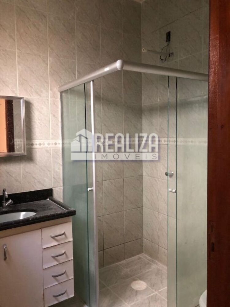 Casa à venda com 3 quartos, 200m² - Foto 8