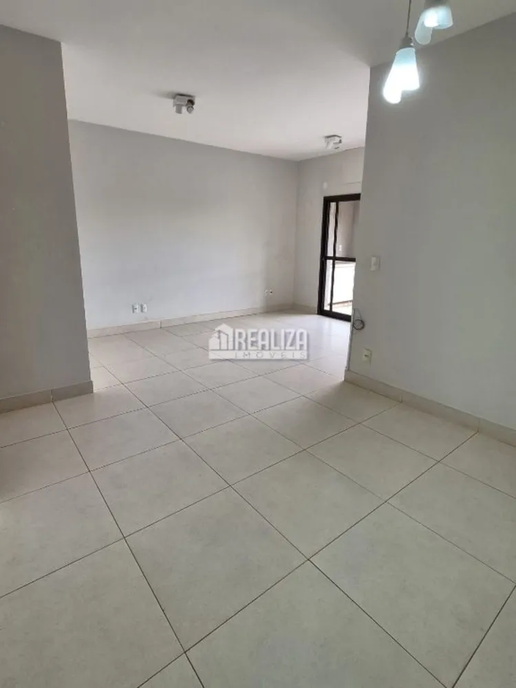 Apartamento, 3 quartos, 108 m² - Foto 2