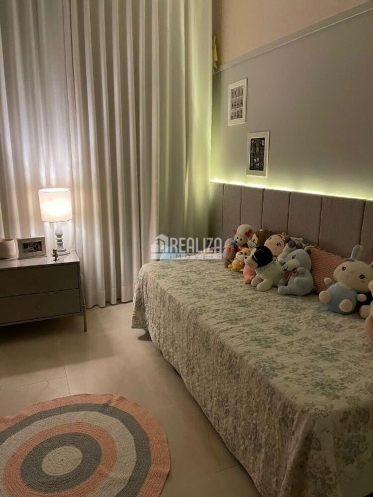 Casa à venda com 3 quartos, 191m² - Foto 4