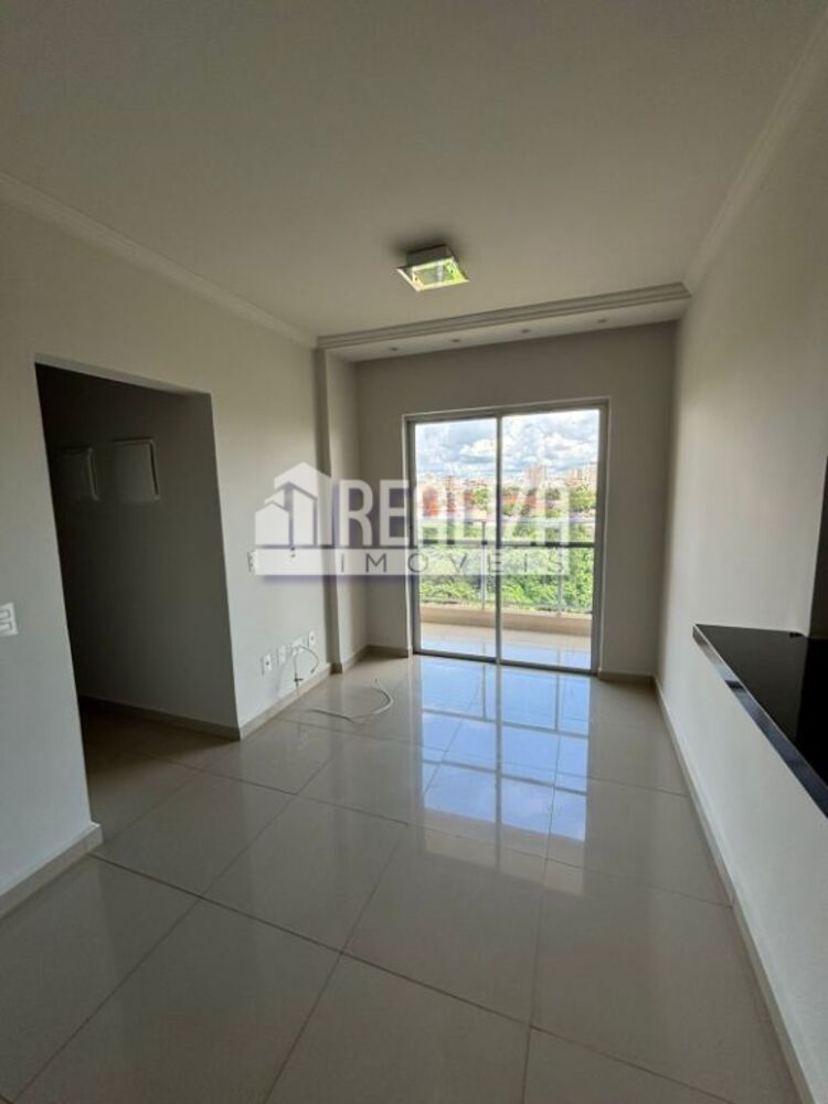 Apartamento à venda com 2 quartos, 50m² - Foto 3