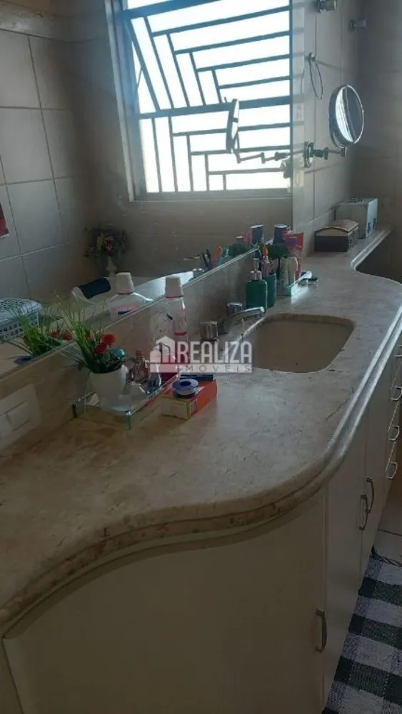 Casa, 5 quartos, 315 m² - Foto 12