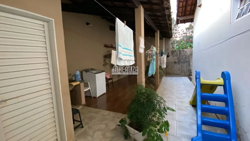 Casa, 4 quartos, 232 m² - Foto 4
