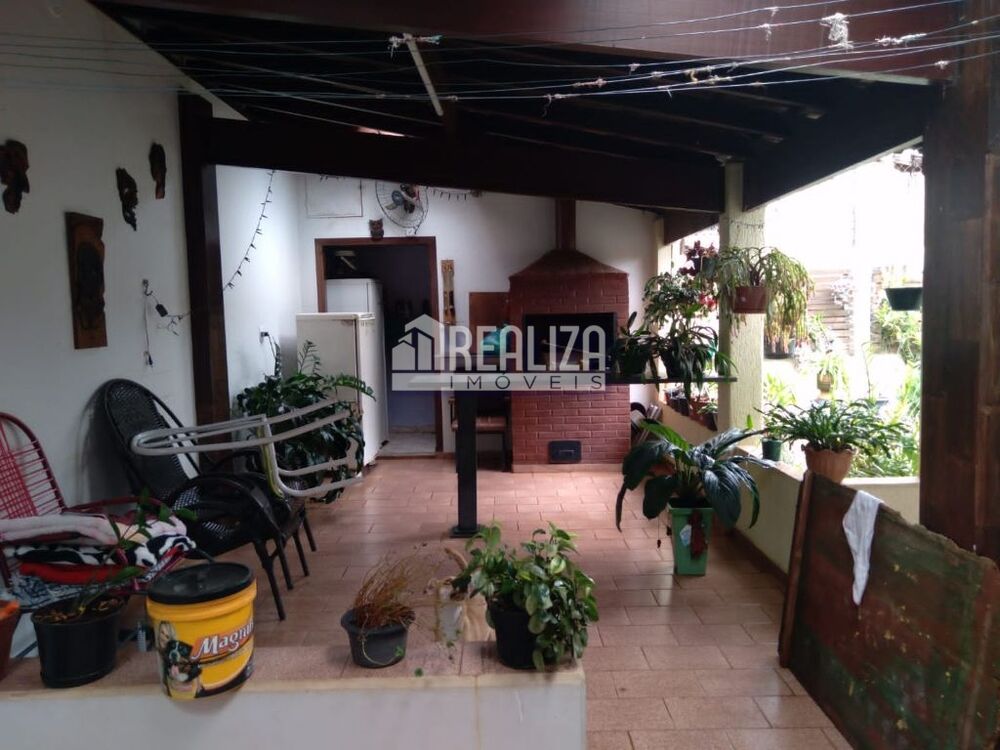 Casa, 3 quartos, 172 m² - Foto 2
