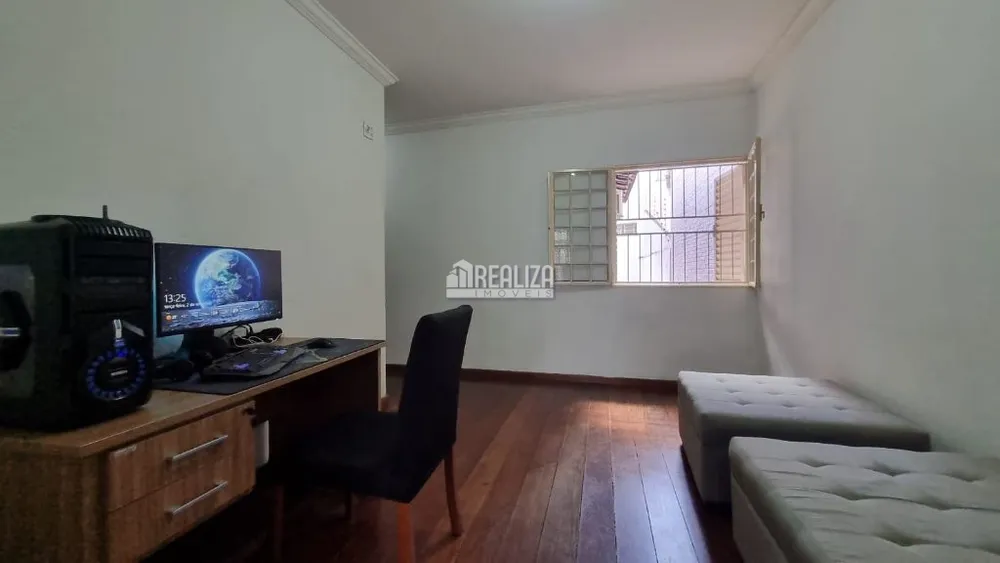 Casa, 6 quartos, 380 m² - Foto 8