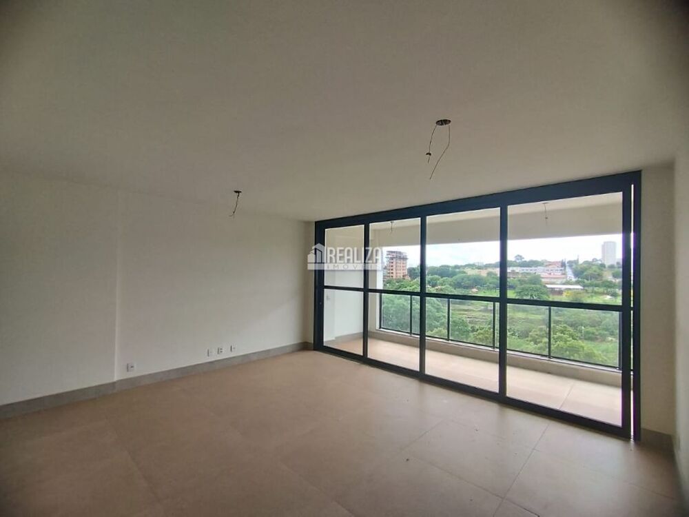 Apartamento à venda com 3 quartos, 116m² - Foto 4