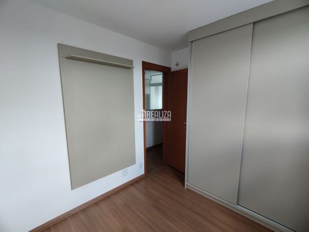Apartamento à venda com 2 quartos, 46m² - Foto 2