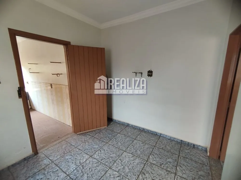 Casa, 2 quartos, 180 m² - Foto 9