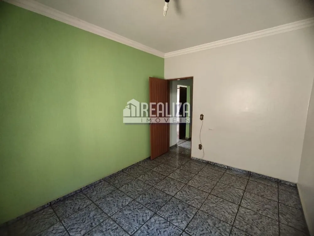 Casa, 2 quartos, 180 m² - Foto 13