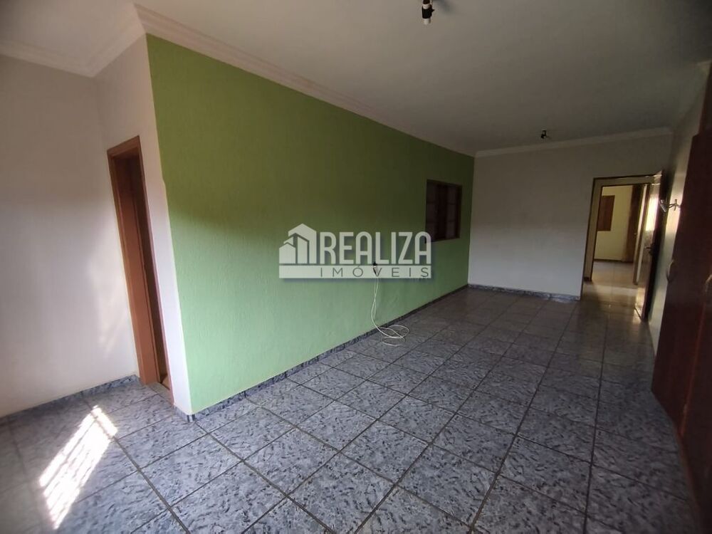 Casa, 2 quartos, 180 m² - Foto 8