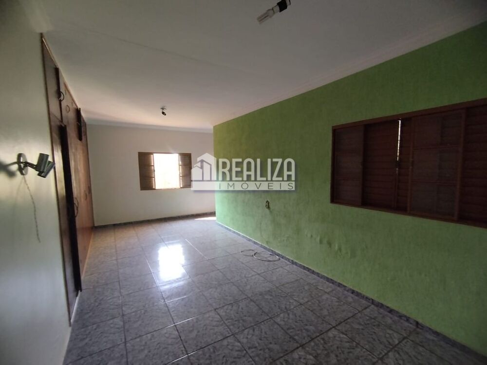 Casa, 2 quartos, 180 m² - Foto 6