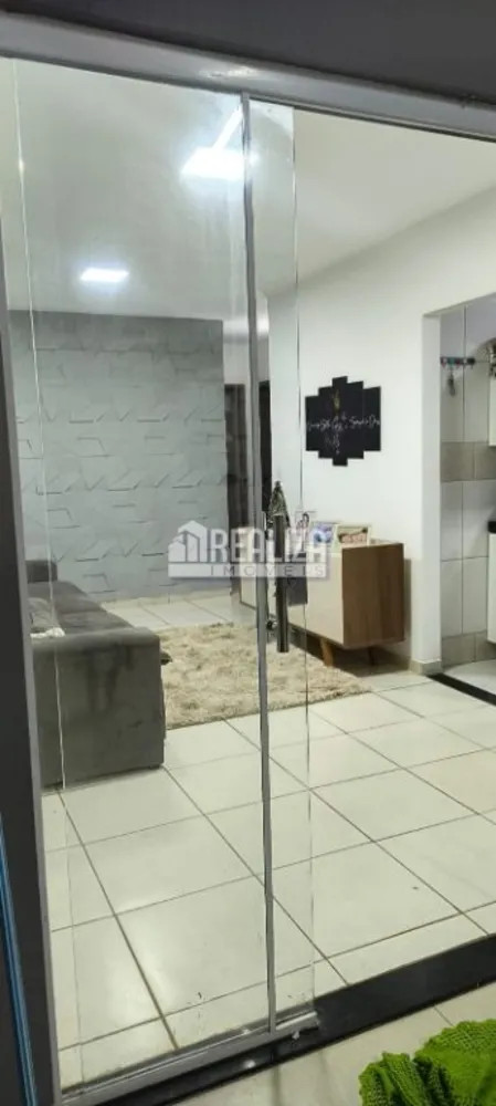 Casa, 3 quartos, 146 m² - Foto 2