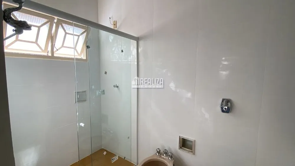 Casa, 6 quartos, 220 m² - Foto 4