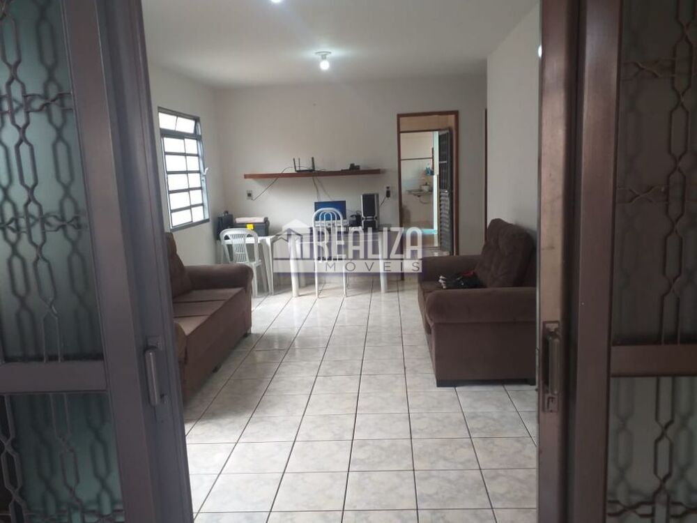 Casa, 3 quartos, 165 m² - Foto 2
