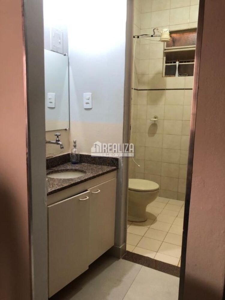 Casa à venda com 4 quartos, 137m² - Foto 8