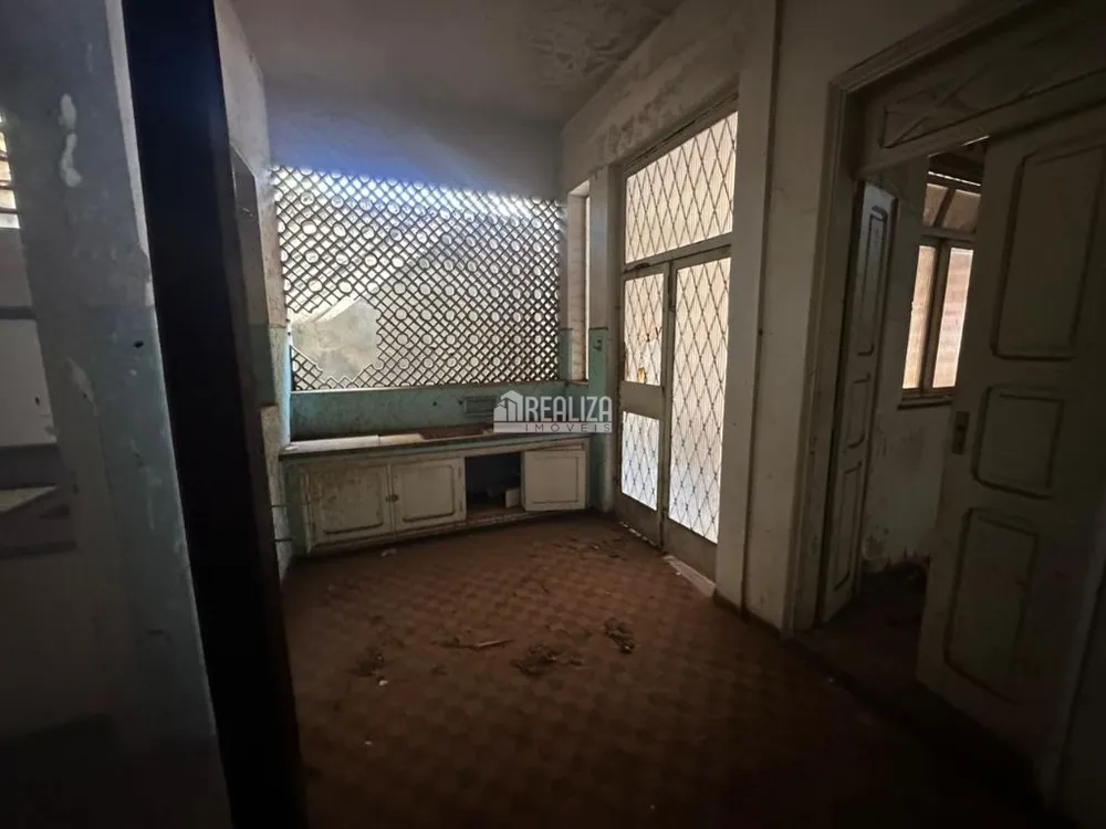 Casa, 7 quartos, 324 m² - Foto 7