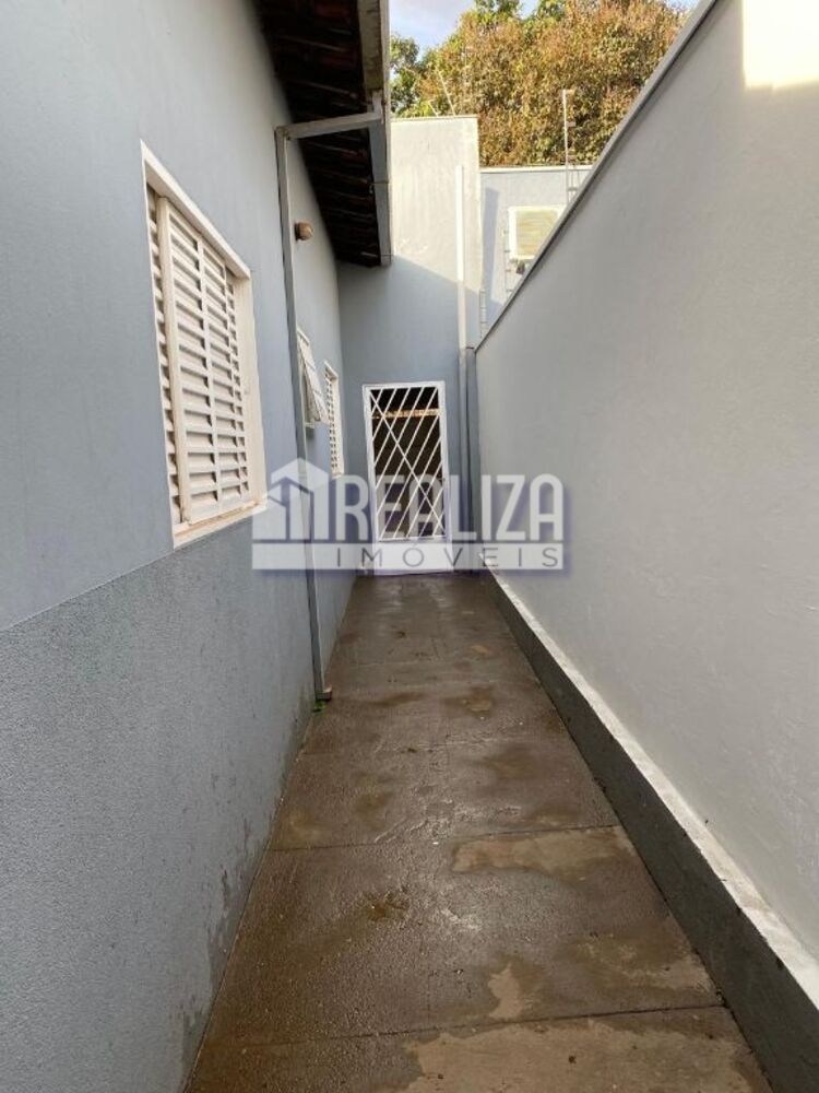 Casa à venda com 3 quartos, 116m² - Foto 5